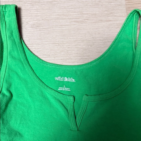 Wild Fable Bright Green Going Out Crop Top - Picture 4 of 5